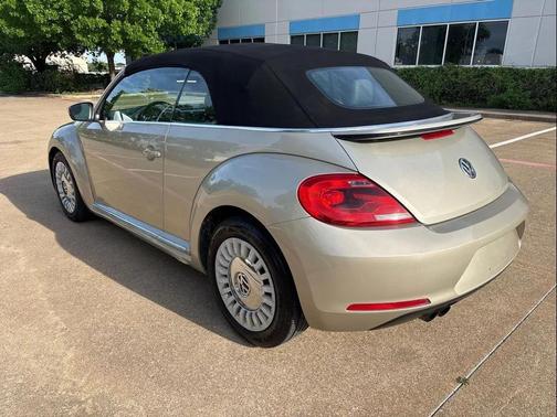 Beige 2014 Volkswagen Beetle 1.8T