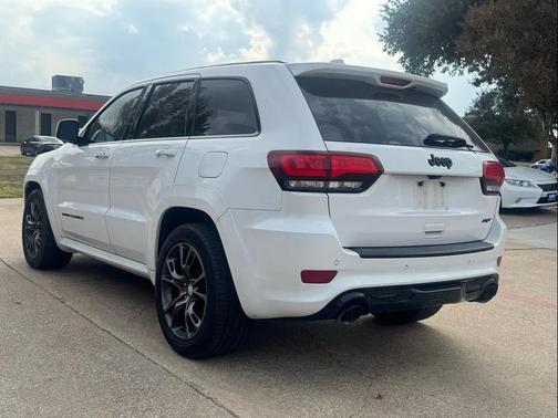 2016 Jeep Grand Cherokee SRT