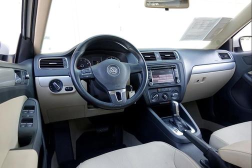 2013 Volkswagen Jetta SE