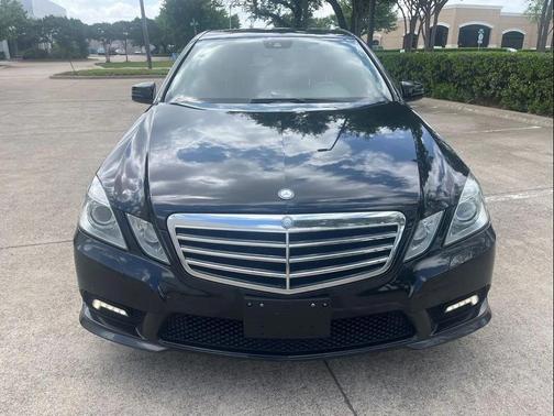 Black 2010 Mercedes-Benz E-Class