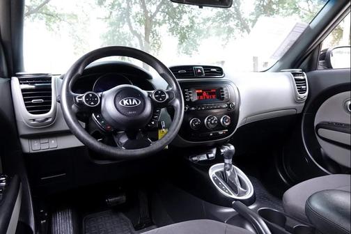 2015 Kia Soul Base