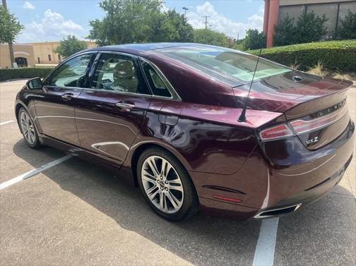 2013 Lincoln MKZ Hybrid Base