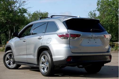 2015 Toyota Highlander Limited Platinum