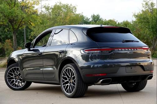 2020 Porsche Macan 