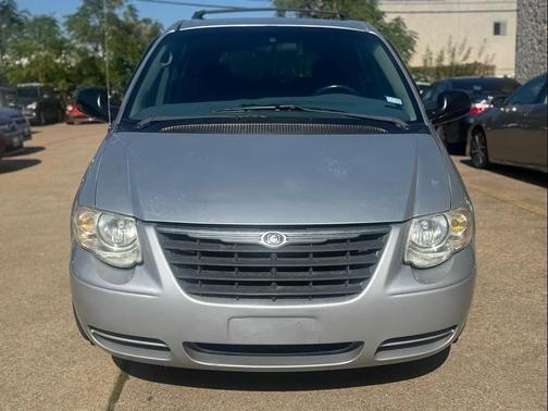 2006 Chrysler Town & Country Touring
