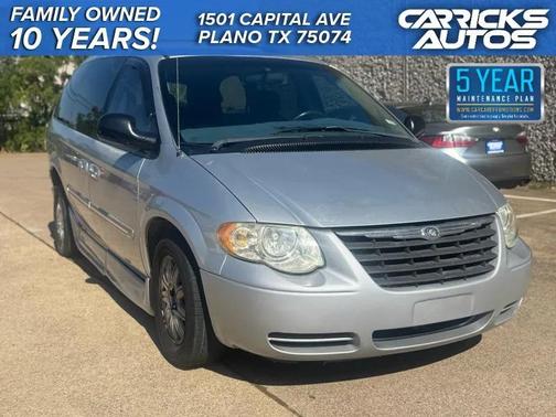 2006 Chrysler Town & Country Touring
