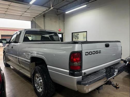 2002 Dodge Ram 2500 SLT