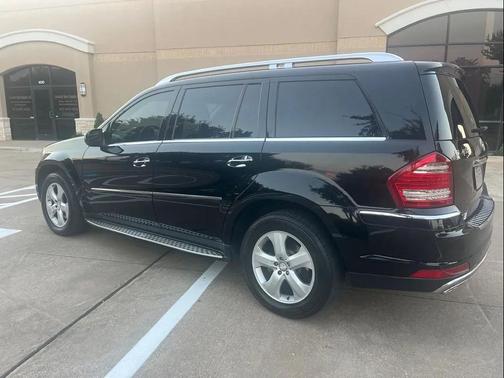 2010 Mercedes-Benz GL-Class 4MATIC