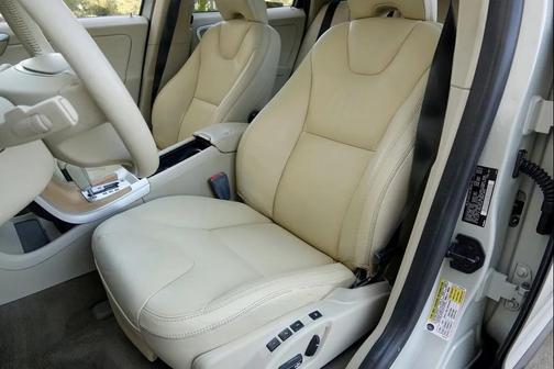 2012 Volvo XC60 3.2