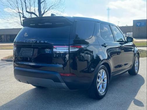 2018 Land Rover Discovery SE