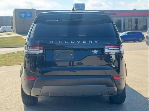 2018 Land Rover Discovery SE