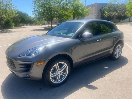 2018 Porsche Macan Base