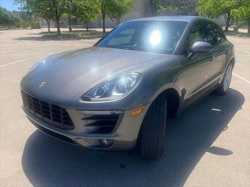 2018 Porsche Macan Base