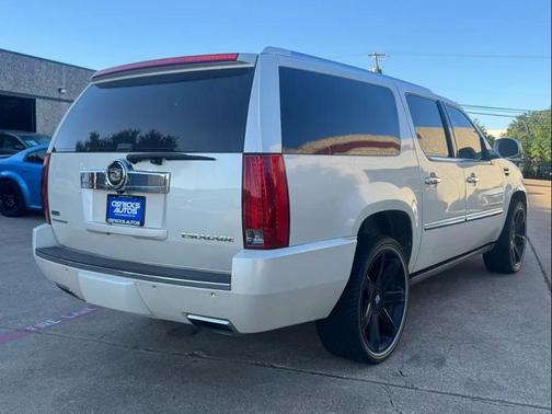 2012 Cadillac Escalade ESV Platinum Edition