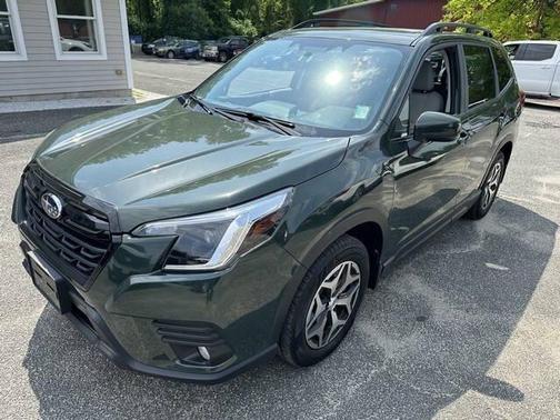 2022 Subaru Forester Premium