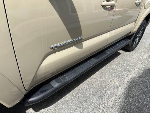 Quicksand 2018 Toyota Tacoma TRD Sport
