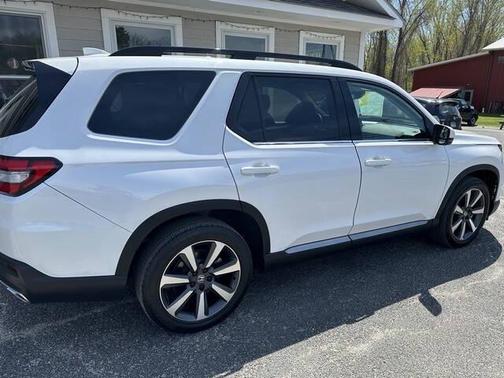WH 2023 Honda Pilot AWD Elite
