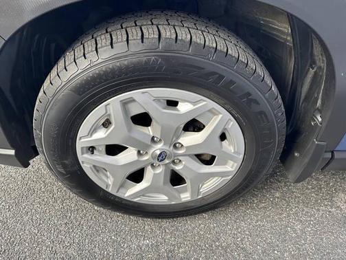 2022 Subaru Forester Base