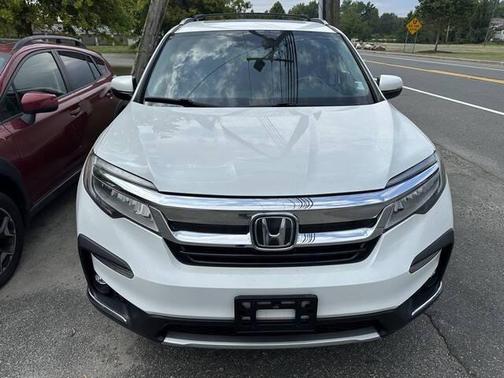 2020 Honda Pilot Touring 8-Passenger