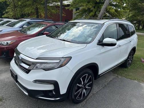 2020 Honda Pilot Touring 8-Passenger