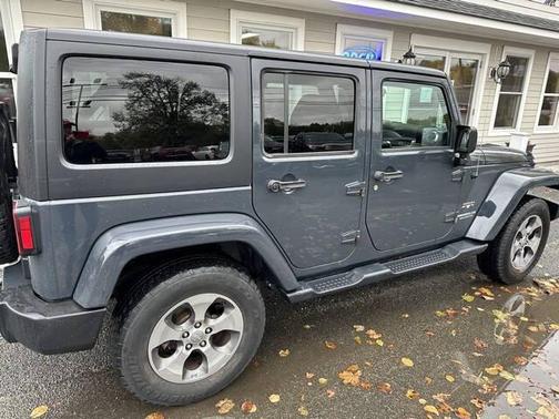 2017 Jeep Wrangler Unlimited Sahara