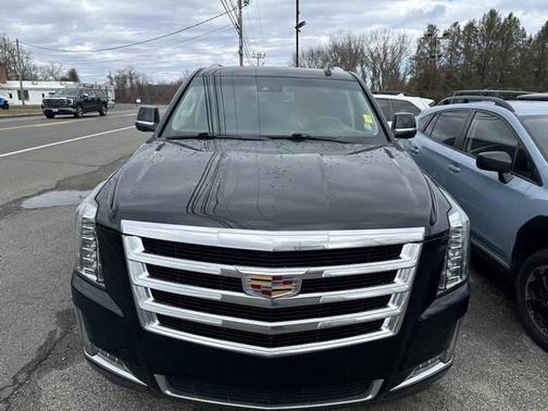 2019 Cadillac Escalade Luxury