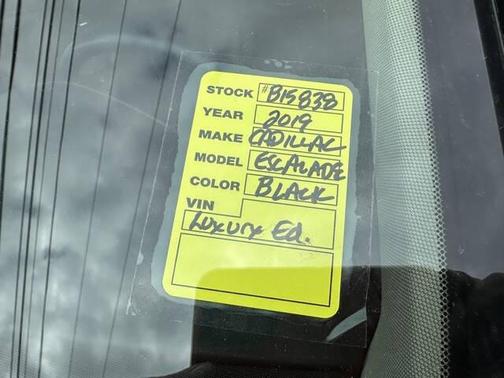 2019 Cadillac Escalade Luxury