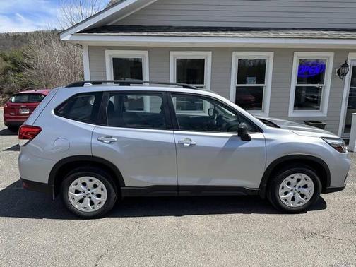 2019 Subaru Forester Base