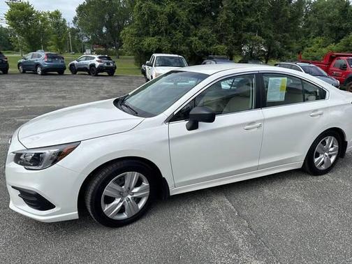 2019 Subaru Legacy Base