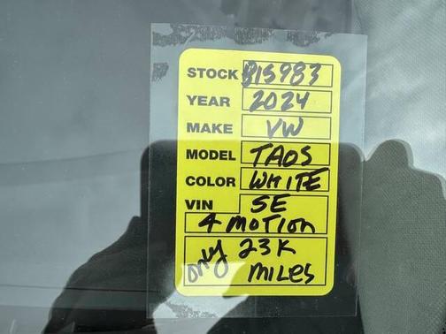2024 Volkswagen Taos 1.5T SE