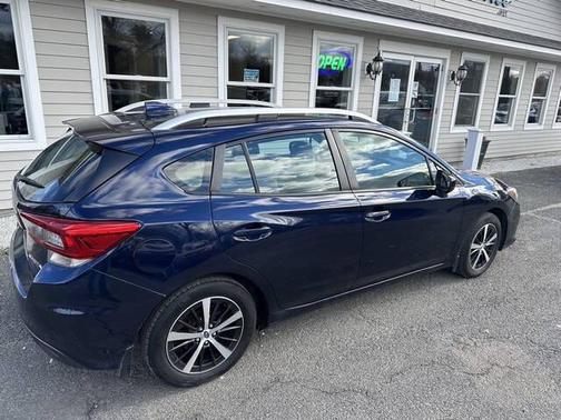 2020 Subaru Impreza Premium 5-Door