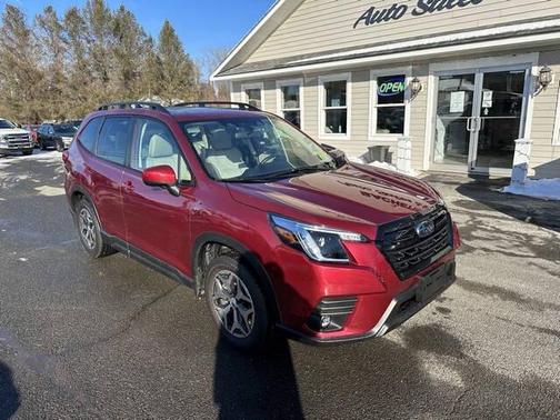 2024 Subaru Forester Premium