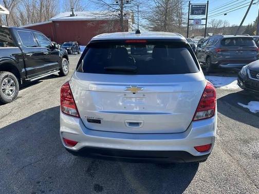 2022 Chevrolet Trax LS