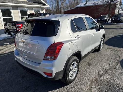 2022 Chevrolet Trax LS