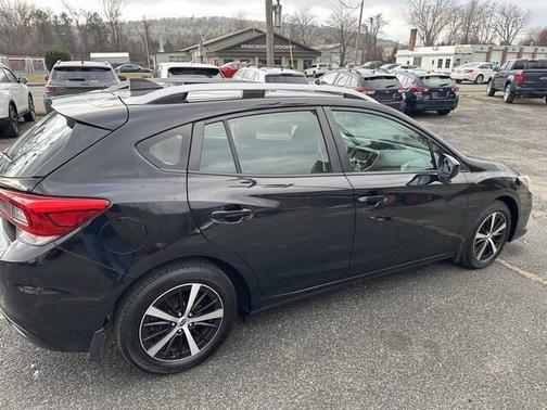 2023 Subaru Impreza Premium