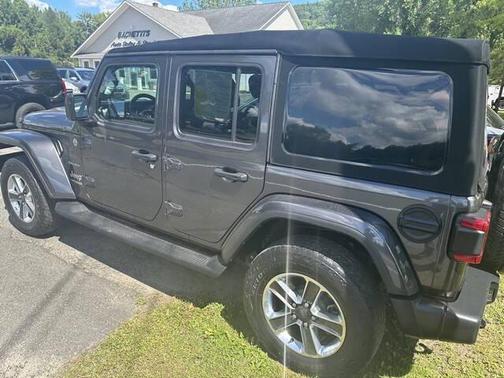 2020 Jeep Wrangler Unlimited Sahara