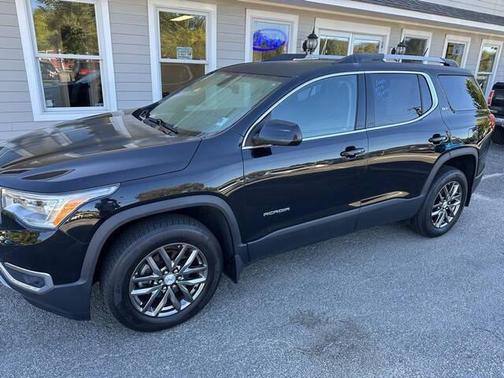 2017 GMC Acadia SLT-1