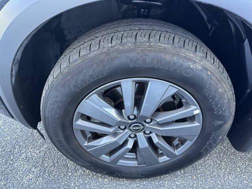 2024 Nissan Pathfinder S 4WD