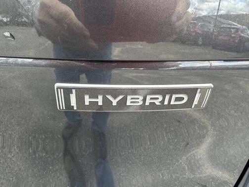 2025 Subaru Forester Hybrid Premium