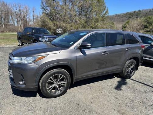 2019 Toyota Highlander LE Plus