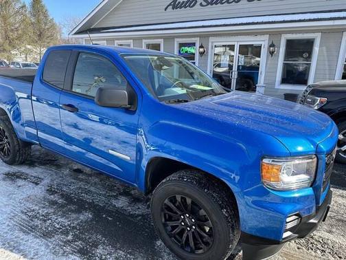 2022 GMC Canyon Elevation Standard