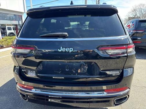 2022 Jeep Grand Cherokee L Overland 4x4