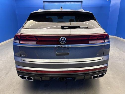 2025 Volkswagen Atlas Cross Sport 2.0T SEL Premium R-Line