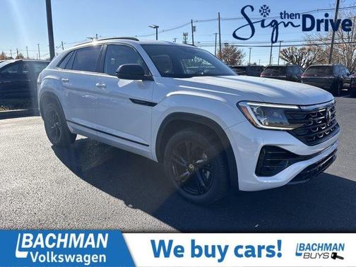 2026 Volkswagen Atlas Cross Sport 2.0T SEL R-Line Black