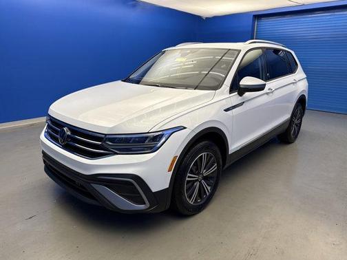 2024 Volkswagen Tiguan 2.0T Wolfsburg Edition