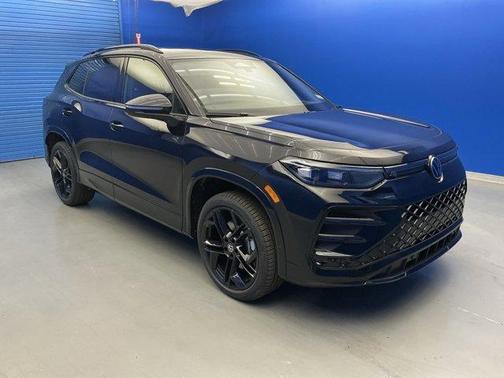 Deep Black Pearl Effect 2026 Volkswagen Tiguan 2.0T SE R-Line Black