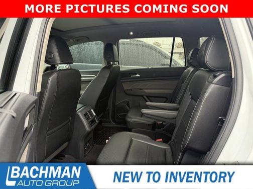2023 Volkswagen Atlas 3.6 V6 SEL R-Line Black