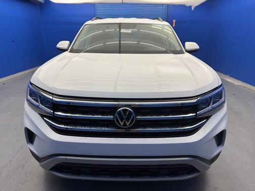 2023 Volkswagen Atlas 3.6L SE w/Technology