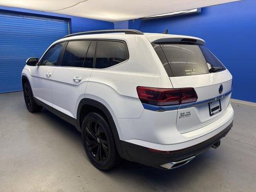 2023 Volkswagen Atlas 3.6L SE w/Technology