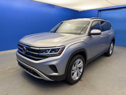 2022 Volkswagen Atlas 3.6L SE w/Technology